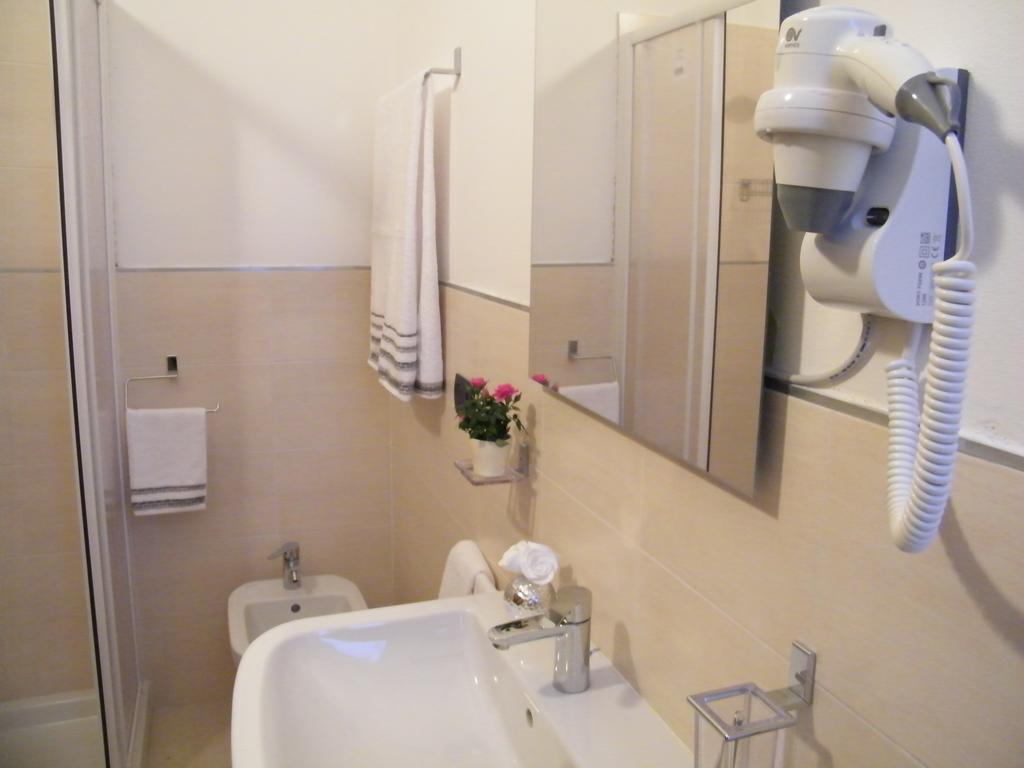 Residenza Acqua Terra Fuoco Apartment Como Cameră foto