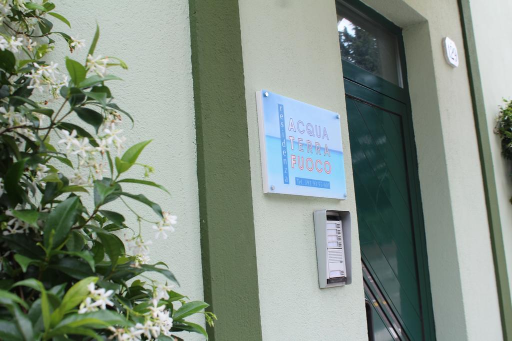 Residenza Acqua Terra Fuoco Apartment Como Exterior foto